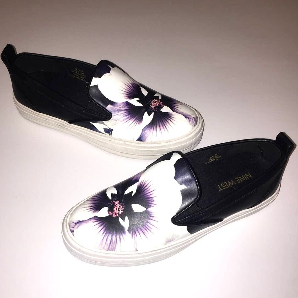 Nine West WOLSEN Black White Floral Bold Pansy Slip On Platform Sneakers 5.5M - Picture 4 of 9